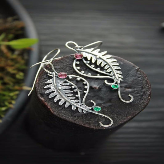 Tail Shape Earrings