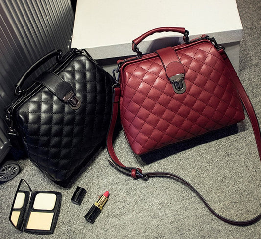 Summer Lingge Leather Retro Bag